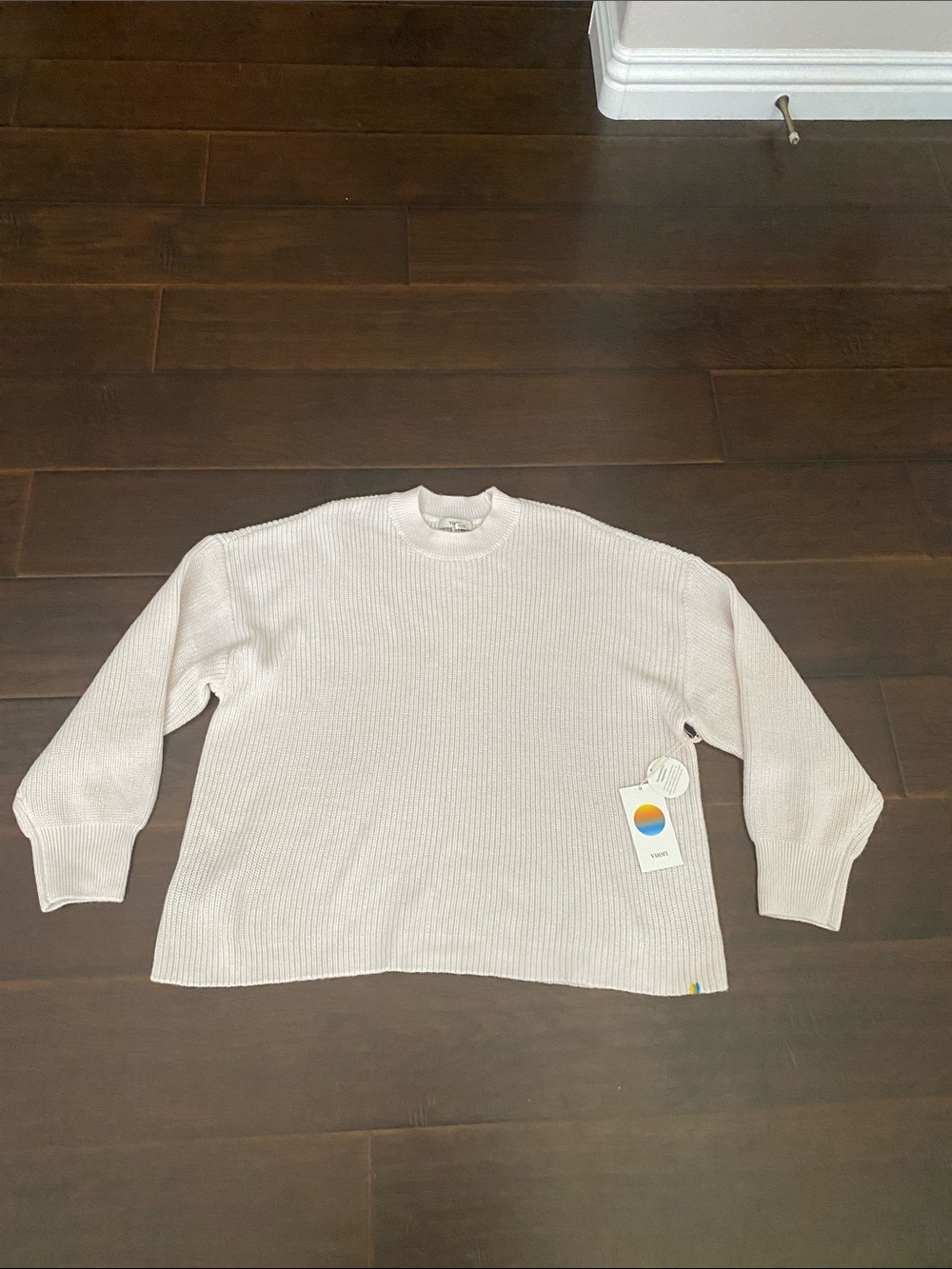 New Vuori Alps Classic Crew Crewmarshmallow Sweater women’s size M